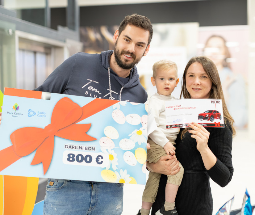 FOTO: Velikonočni Avto z jajci je Tomažu prinesel 800 &euro;!