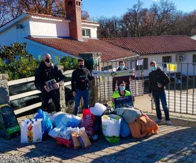 Tifozi donirali brezdomnim živalim v zaveti&scaron;ču