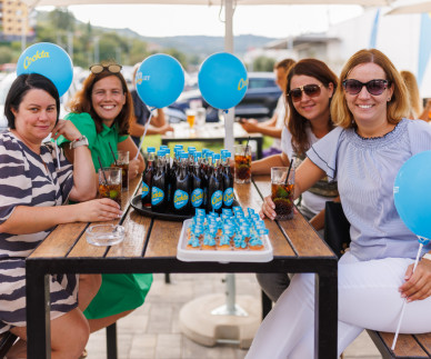 FOTO: Caprisov Afterwork v Barbi navdu&scaron;il!