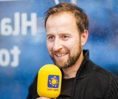Na obisk v čarobni dobrodelni studio je pri&scaron;el Gregor Kovačič, župan Ilirske Bistrice