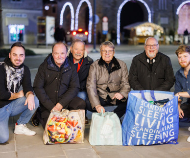Tudi iz Lions club Koper Capodistria darovali v Hladilnik toplega srca