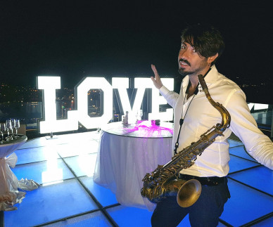 Edinstven dogodek ob morju: DOLCE VITA by Vinakoper Daniele Vitale sax