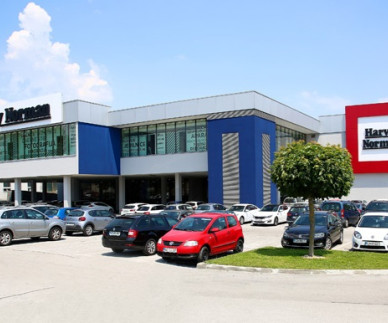 Harvey Norman prenovil trgovino v Kopru!