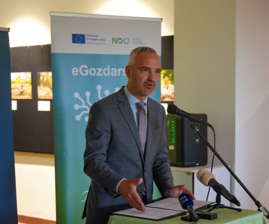 Minister Janez Cigler Kralj predstavil prve ugotovitve po prevzemu poslov