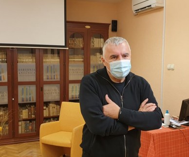 Zoran Predin v Kopru predstavil knjigo